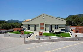 Villa Bratou